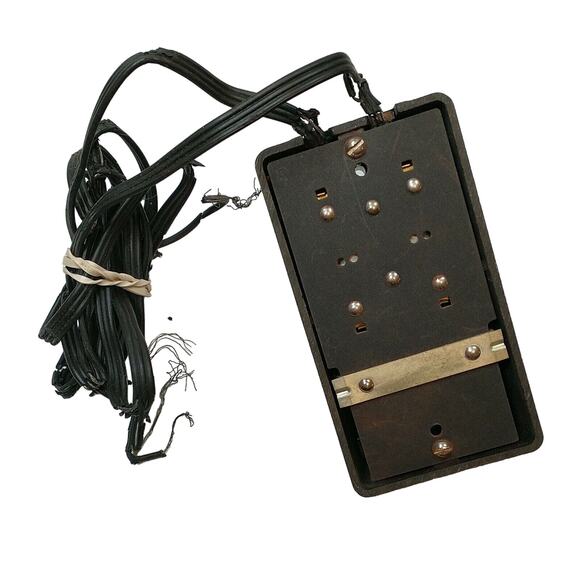 Lionel 1121-100CX Switch Controller Needs Rewiring For Parts or Repair - Picture 5 of 6